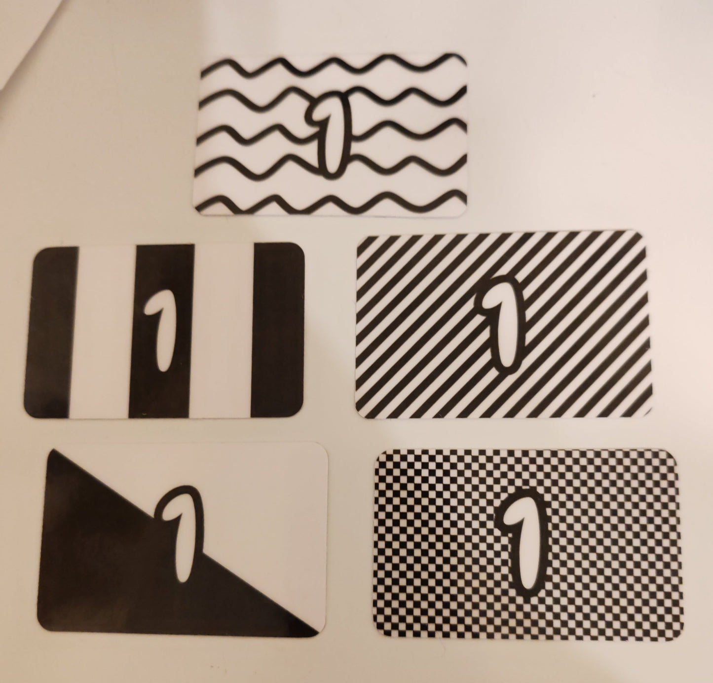 £1 Coin cards pack of 10 mixed black and white pack